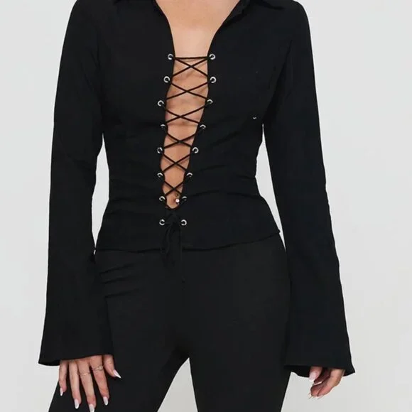 NWT Princess Polly Women’s Black Lace-Up Long Sleeve Top Size 8 - Picture 1 of 6